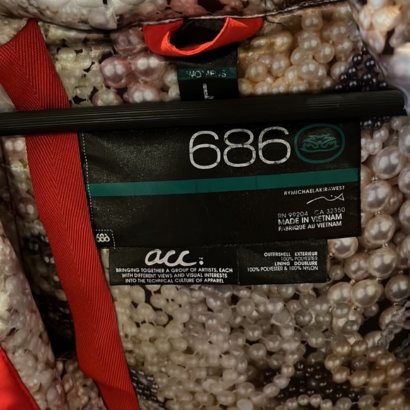 Snowboard jacket - Picture 2 of 13